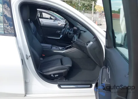 2023 BMW 330I xDrive from USA, damaged, VIN 3MW89FF03P8D10286